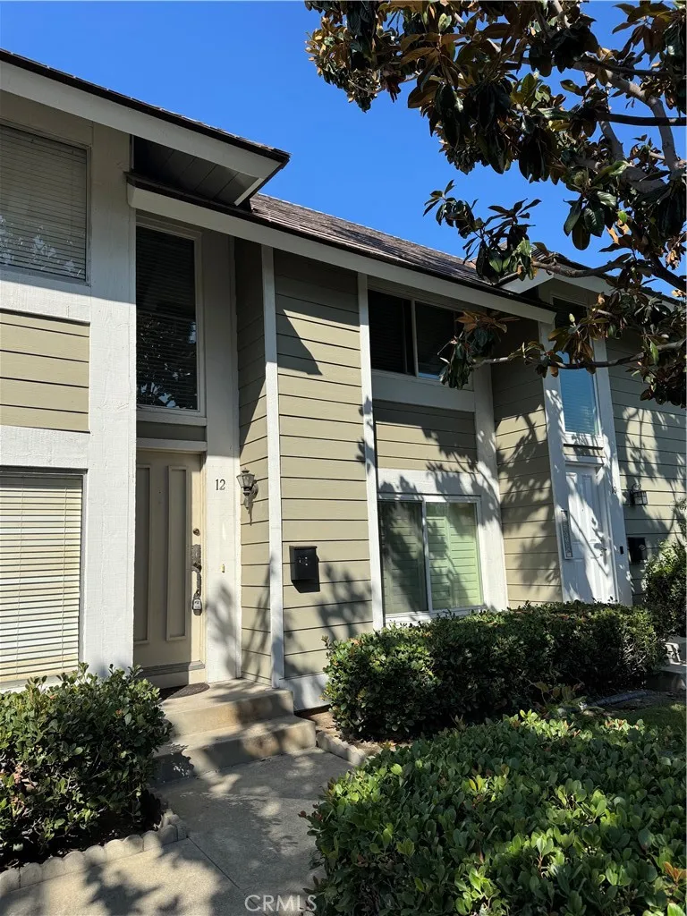 Irvine, CA 92604