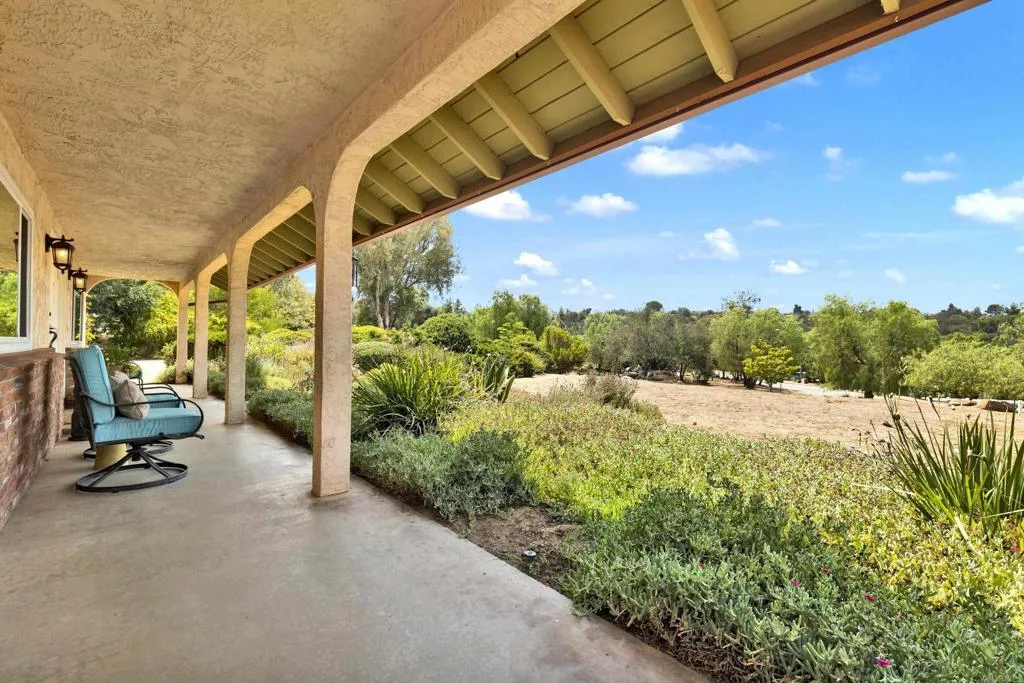 1402 Big Red Road, Alpine, CA 91901 - Photo 5 of 55, Alpine, CA