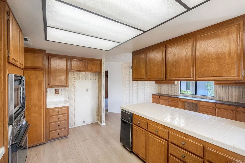 https://cdn.realtyfeed.com/cdn/127/306790848/394dbec94c6cc79deb5cfa1f75d9c1ed.webp