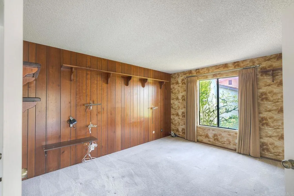 https://cdn.realtyfeed.com/cdn/127/306790848/473fd655b79e3998e1f58cc57844c334.webp
