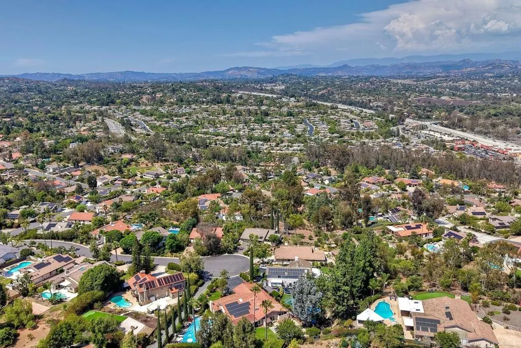 https://cdn.realtyfeed.com/cdn/127/306790848/575df42090d8bc825bed4e50ad9c5fe6.webp