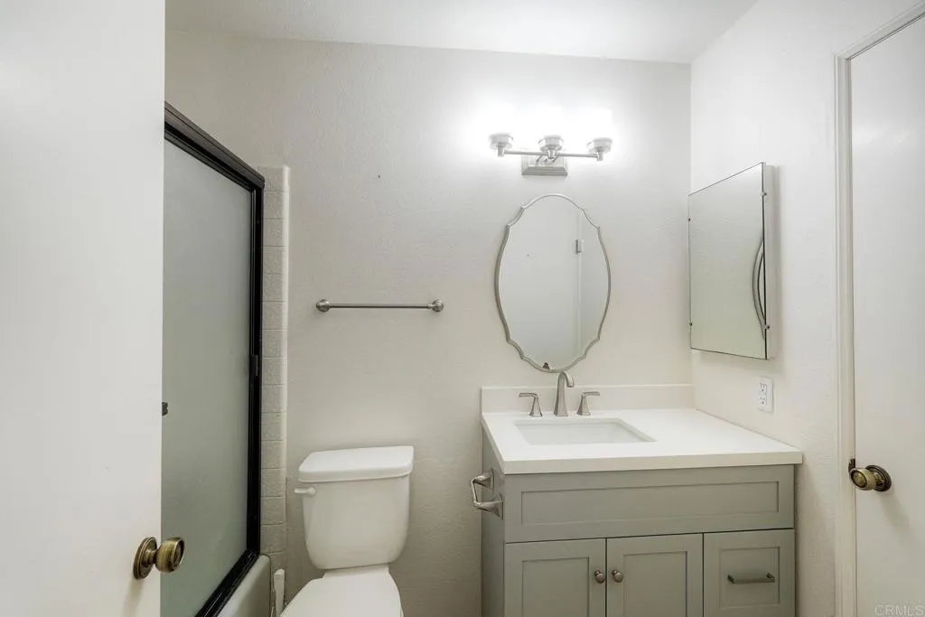 https://cdn.realtyfeed.com/cdn/127/306790848/84fbbcef9425a4df7ce26375b8e95005.webp