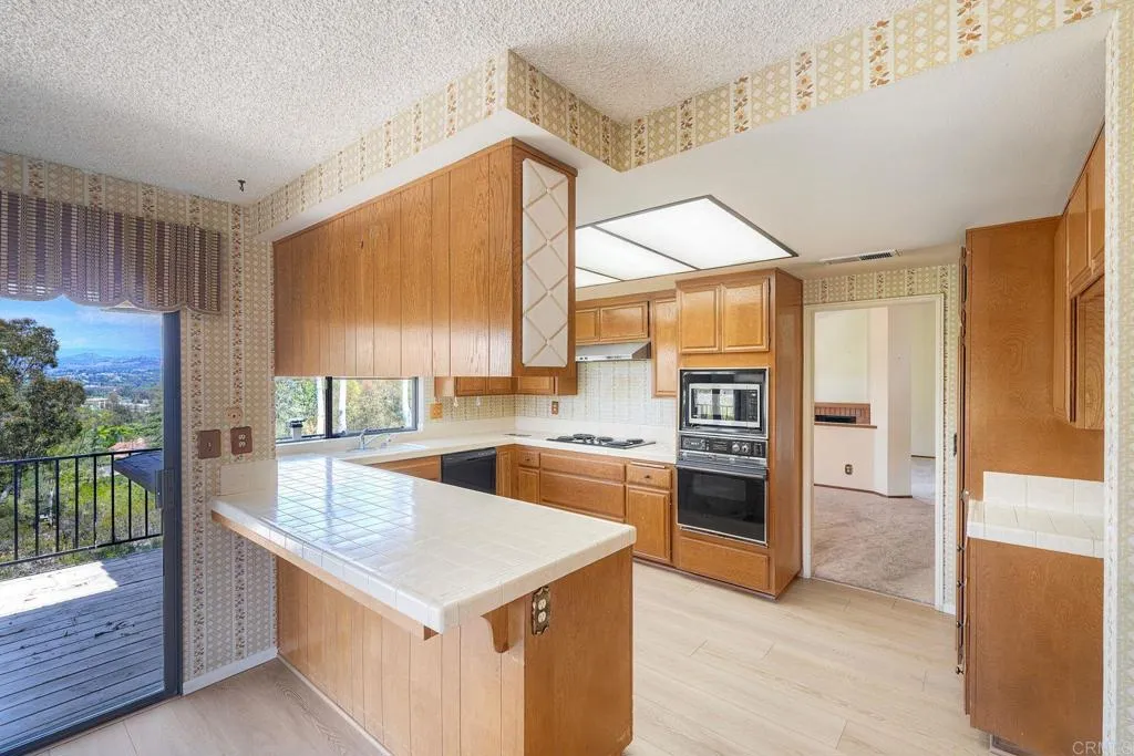 https://cdn.realtyfeed.com/cdn/127/306790848/c44ca66d6a80a875aedb85f64d0469e9.webp