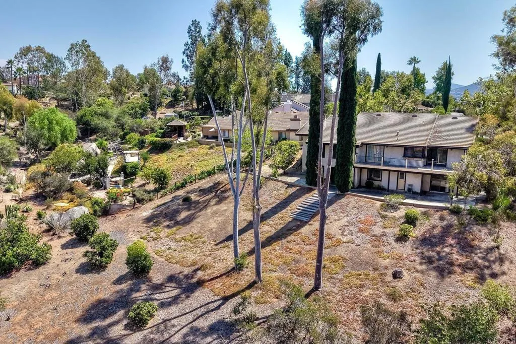 https://cdn.realtyfeed.com/cdn/127/306790848/eb2bc82b38a9daf72725cc2384574fdd.webp