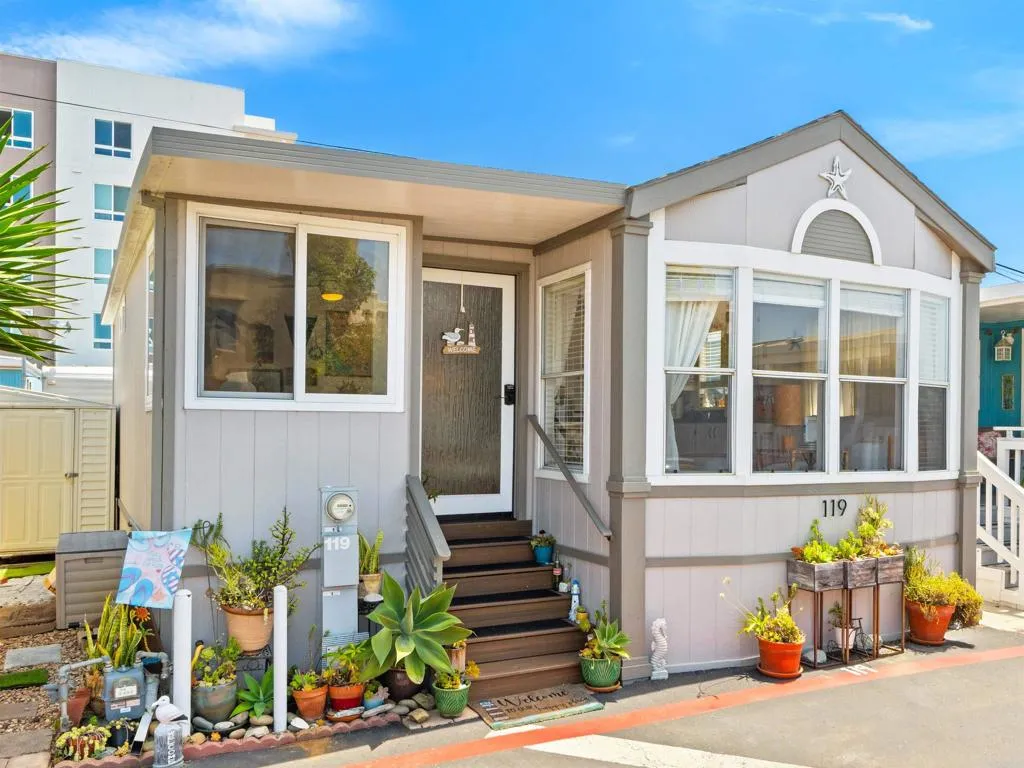 900 N Cleveland Street Unit 119, Oceanside, CA 92054 - Main photo, Oceanside, CA