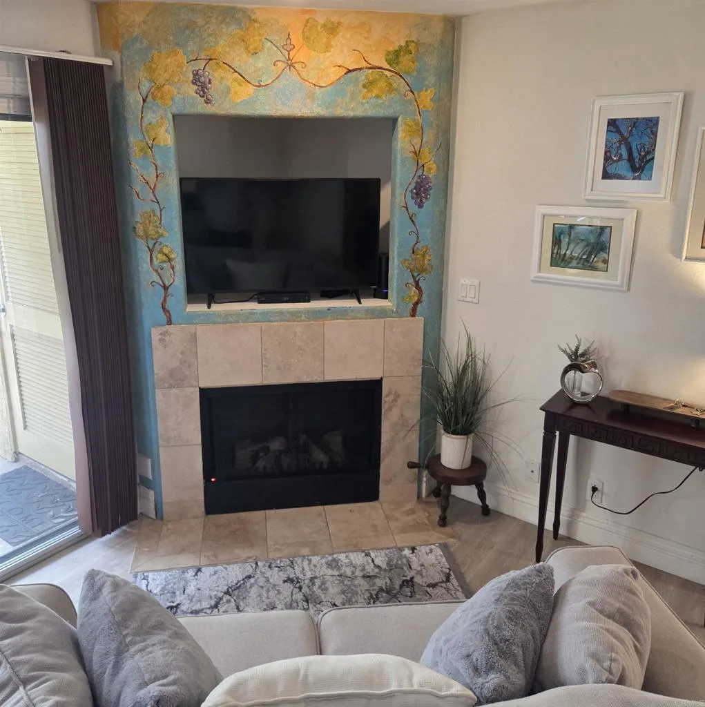 https://cdn.realtyfeed.com/cdn/127/306790877/97a6ee3765d09c45f7dcac743d3a11a2.webp