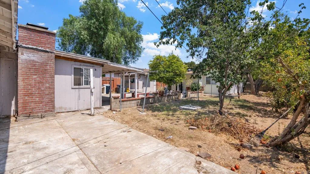 https://cdn.realtyfeed.com/cdn/127/306790977/37fd52de0d7a6c927ec6bcdd17e9a89a.webp