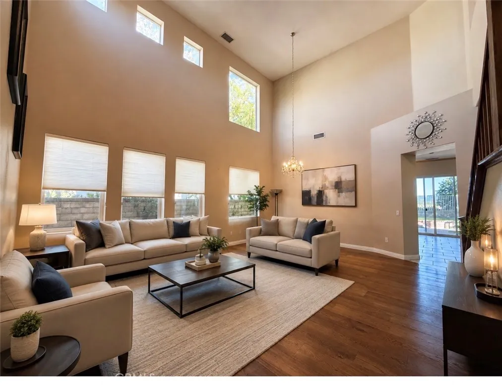 Valencia, CA 91354