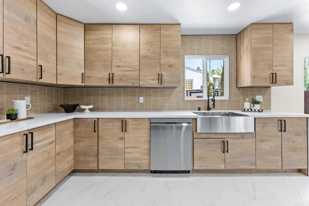 https://cdn.realtyfeed.com/cdn/127/306791021/c86b01d86f84bc6cbff01d7ff2f5b132.webp