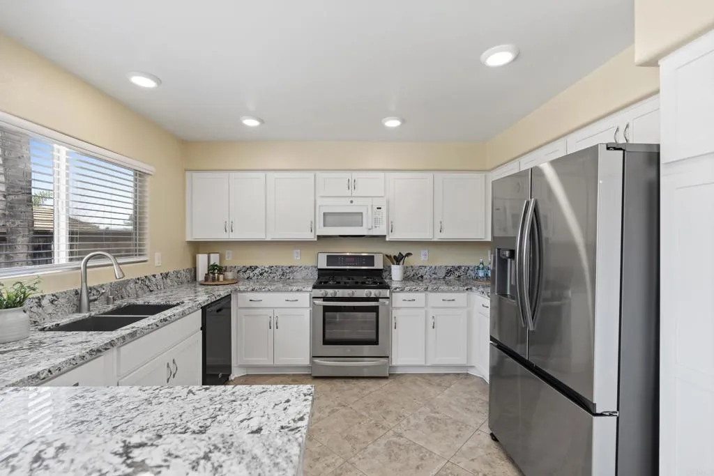 https://cdn.realtyfeed.com/cdn/127/306791027/27b103c3957b325e5b147e1ea0d11dc2.webp