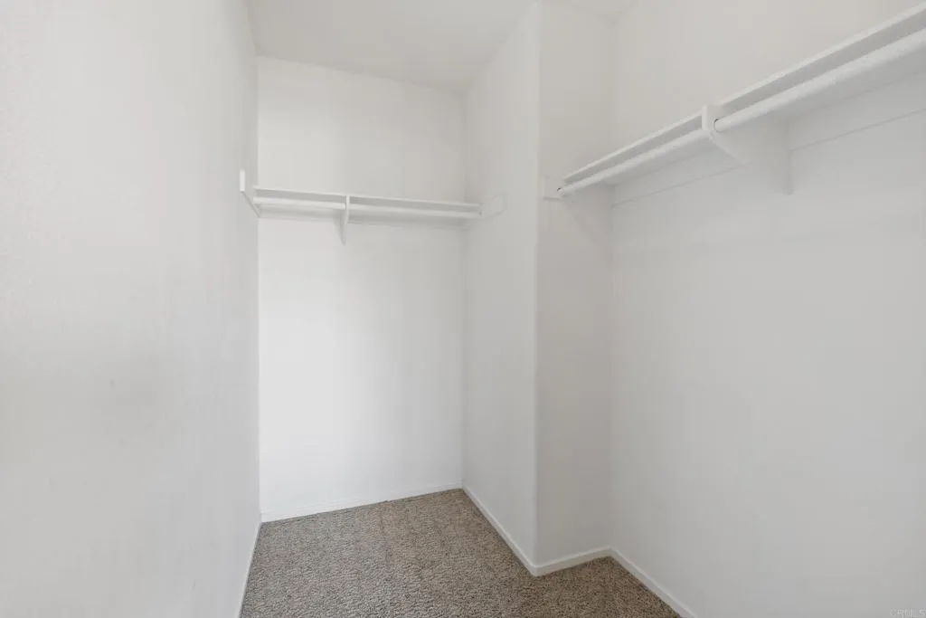 https://cdn.realtyfeed.com/cdn/127/306791027/4e55a662e1e42e4db8ec399f13b1255c.webp