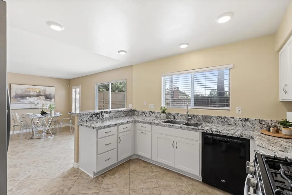 https://cdn.realtyfeed.com/cdn/127/306791027/4f406a90f2c4ddac13bd9f9d806d766c.webp