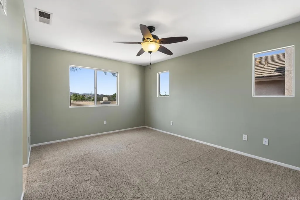 https://cdn.realtyfeed.com/cdn/127/306791027/cb3047b1c7cad477c62d51f08a6e7457.webp