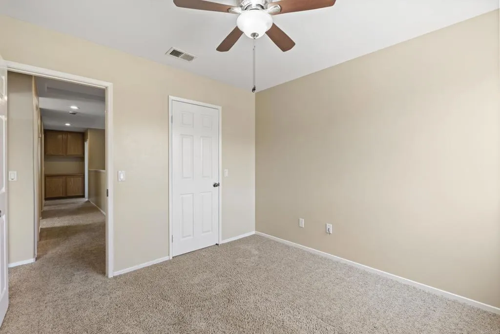https://cdn.realtyfeed.com/cdn/127/306791027/cf0caa140d2d5122fcfc8d996e3b94a9.webp