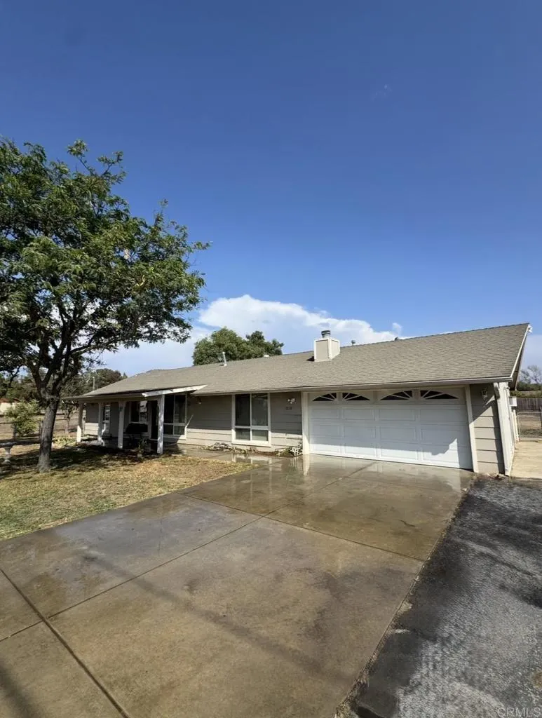 https://cdn.realtyfeed.com/cdn/127/306791038/ccd86dfd78ff2d82768a72f14bb48b6a.webp