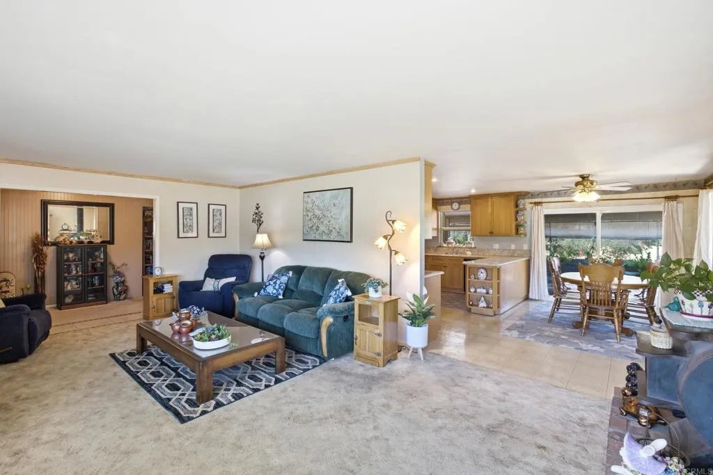 https://cdn.realtyfeed.com/cdn/127/306791044/bd98bb562e943ab9bbb18eaaa5f05ffa.webp