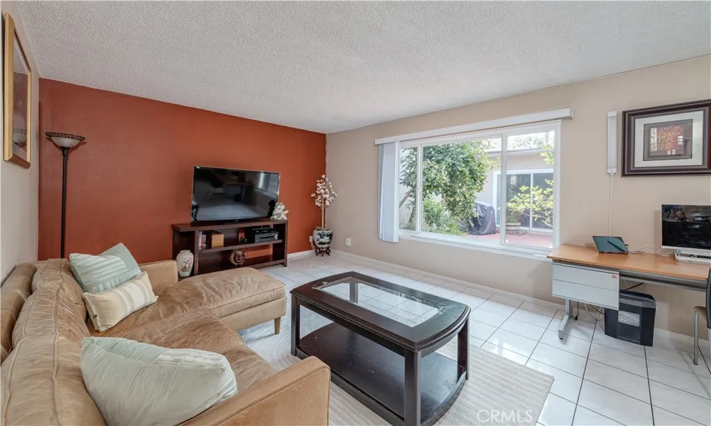 Garden Grove, CA 92844