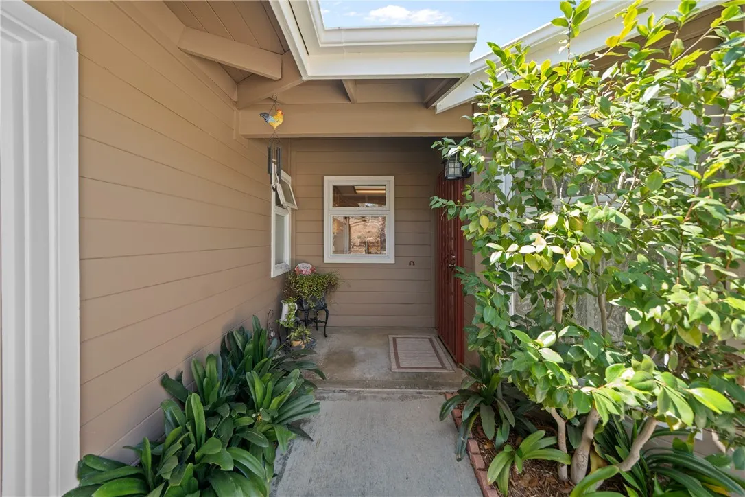 720 Carnation Lane, Fallbrook, CA 92028 - Photo 4 of 45, Fallbrook, CA