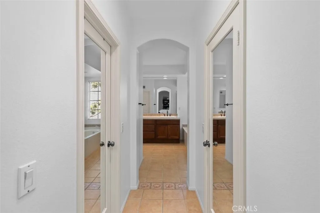 https://cdn.realtyfeed.com/cdn/127/306791101/06504d15fb82b8cdd622fe7975a73a44.webp