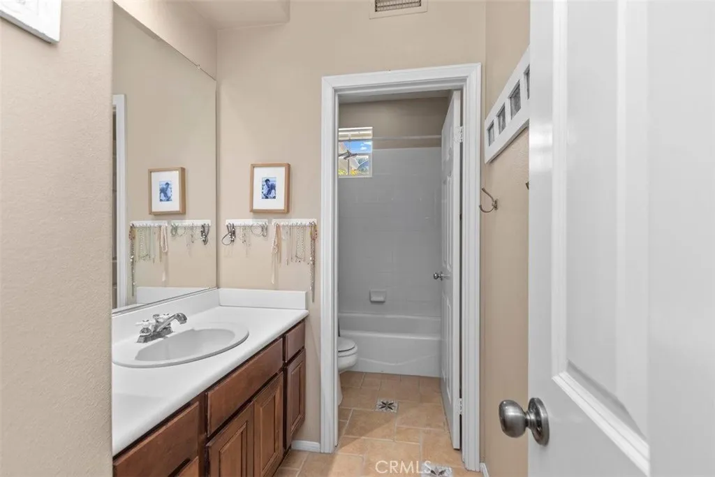 https://cdn.realtyfeed.com/cdn/127/306791101/5ec7346df4d4127628d546273563ea3a.webp