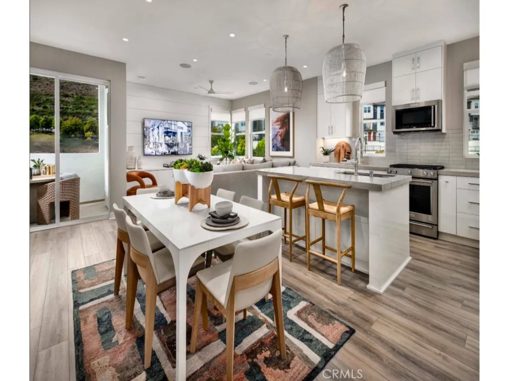 2750 Everly Drive, San Diego, CA 92108 - Main photo, San Diego, CA