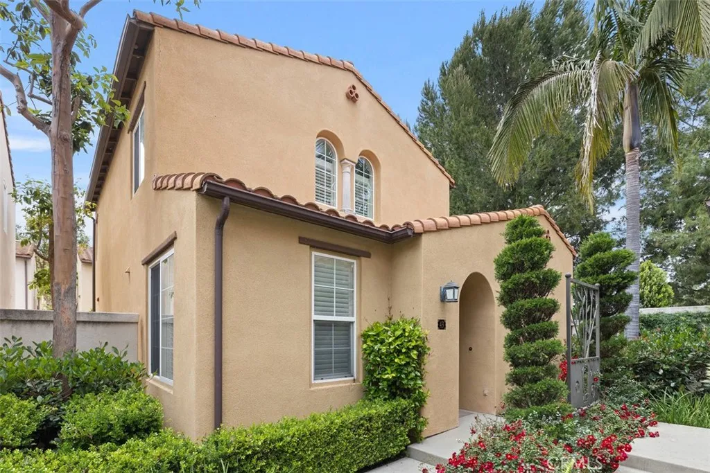 Irvine, CA 92603