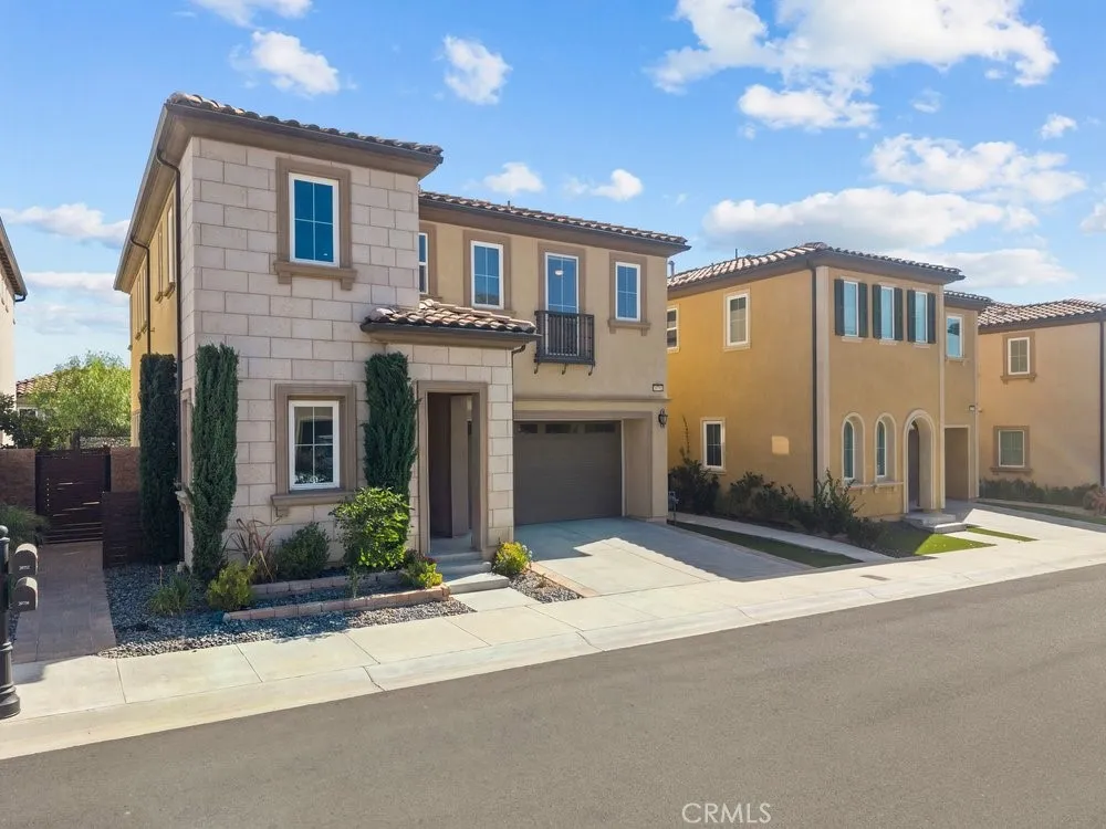Porter Ranch, CA 91326