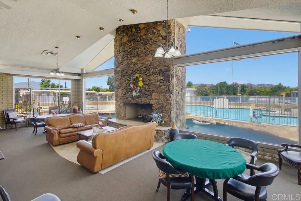 https://cdn.realtyfeed.com/cdn/127/306791215/31ecf4387b4d7ad578fcd111c9598970.webp