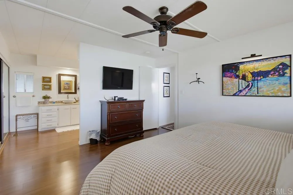 https://cdn.realtyfeed.com/cdn/127/306791215/39c42ccaeb6bd2b63feb57270d80e04e.webp