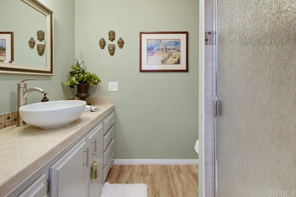https://cdn.realtyfeed.com/cdn/127/306791215/749a91536111076d30d28f26fb354319.webp