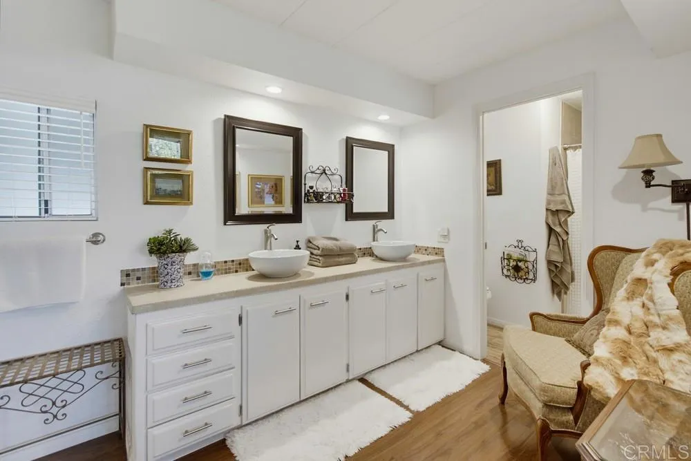 https://cdn.realtyfeed.com/cdn/127/306791215/98c1581b492d7daa88136f199cdd911b.webp