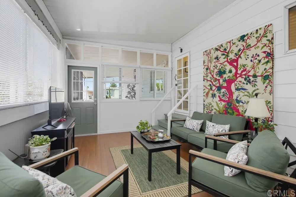 https://cdn.realtyfeed.com/cdn/127/306791215/9f08e5bbdbc75d9eba889fdcf603564c.webp