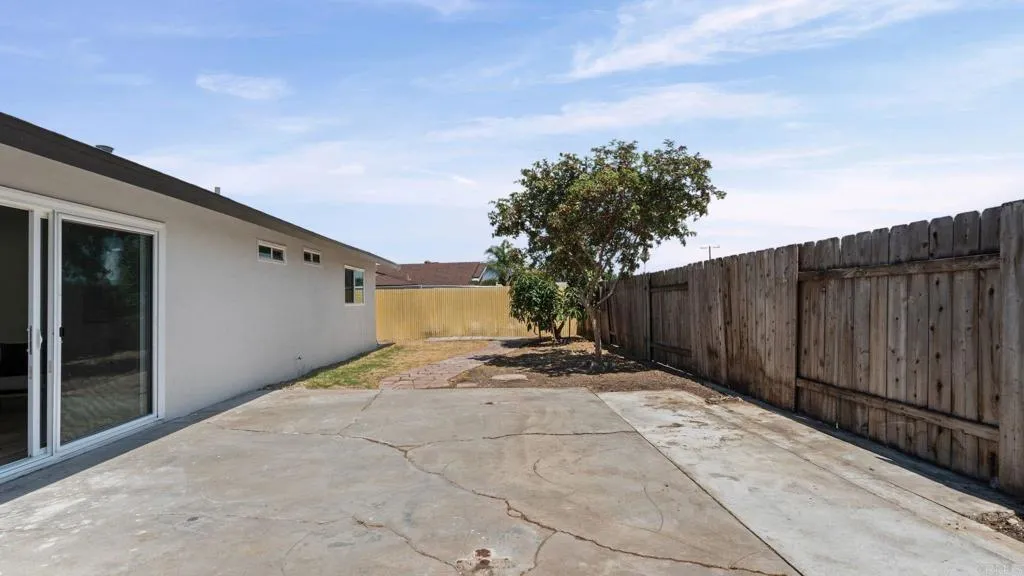 https://cdn.realtyfeed.com/cdn/127/306791233/a796576b71268304c8ab7ae7476c7f74.webp