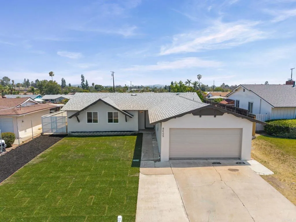 https://cdn.realtyfeed.com/cdn/127/306791233/c0c096420cb6222db8616e69805cc33f.webp