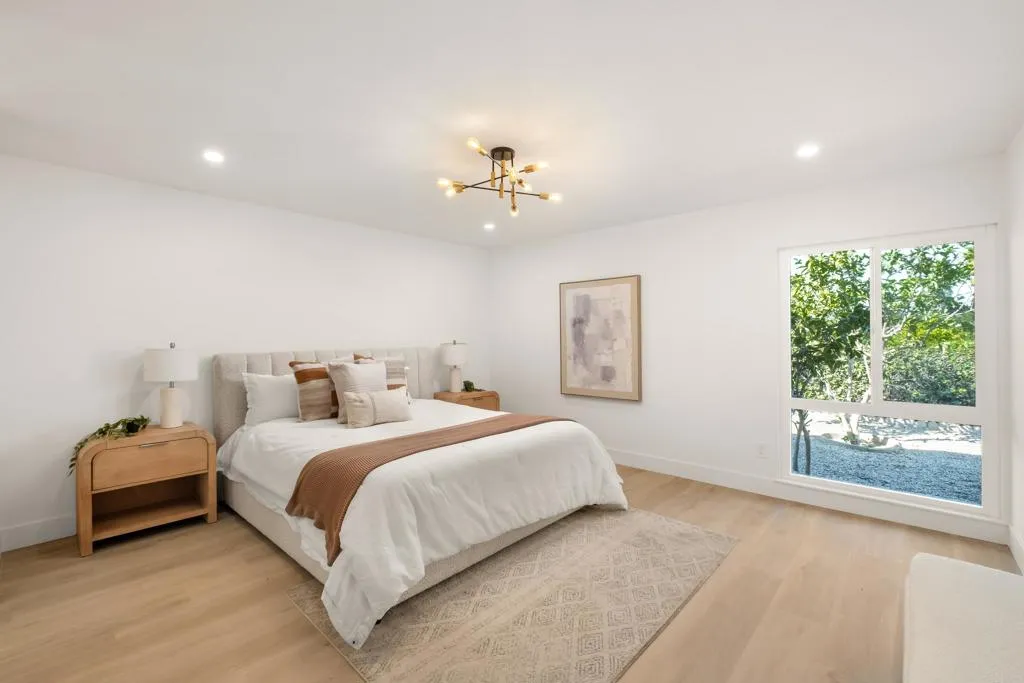 https://cdn.realtyfeed.com/cdn/127/306791235/059d32d951634db14068cb16cd7cd6c8.webp