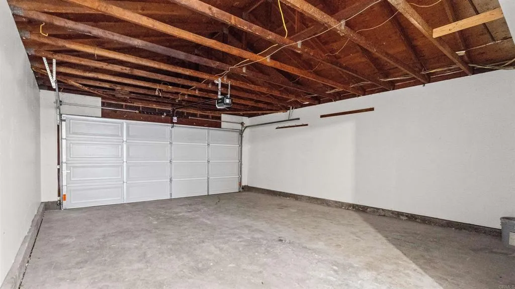 https://cdn.realtyfeed.com/cdn/127/306791248/8627c62ef10704a0badda9c58e0fa951.webp