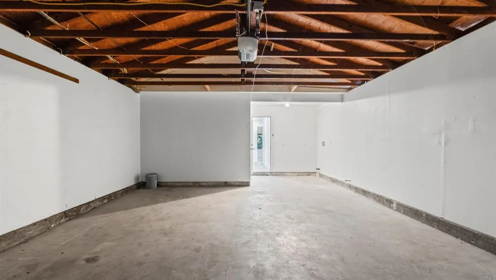 https://cdn.realtyfeed.com/cdn/127/306791248/ae064a51d3ed0de8dae34298ae8f9afc.webp
