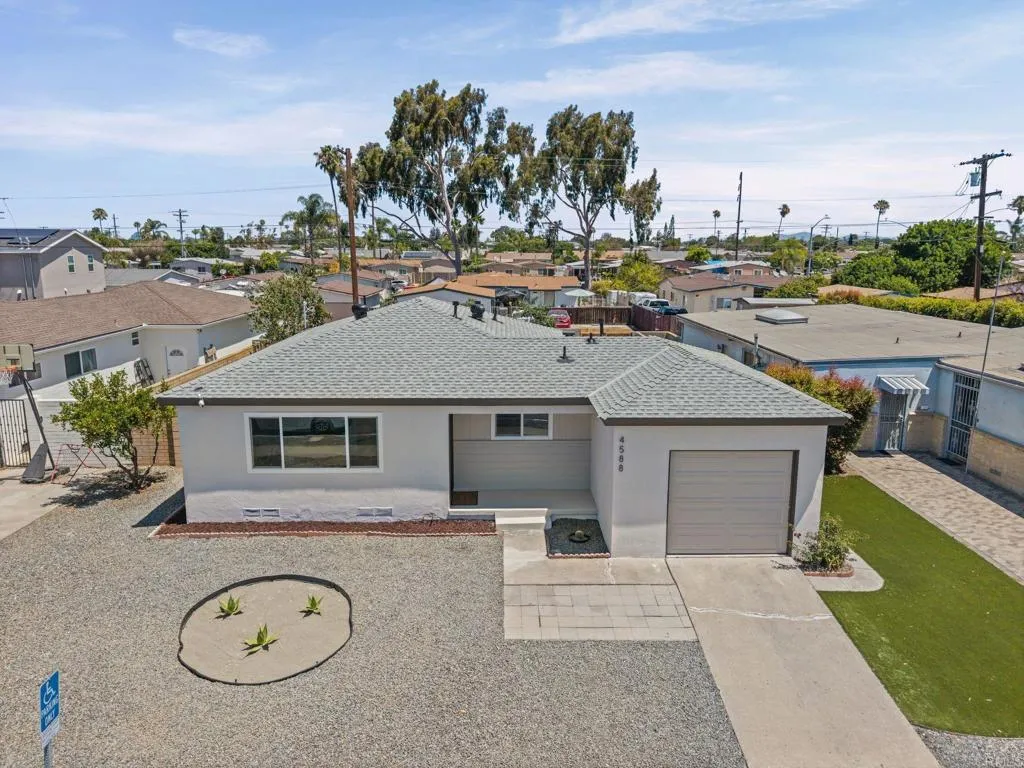 4588 Manitou Way, San Diego, CA 92117 - Photo 3 of 32, San Diego, CA