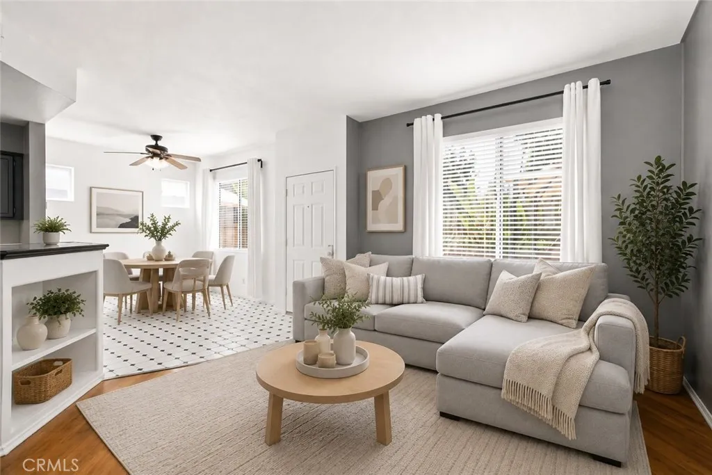 Lake Forest, CA 92610