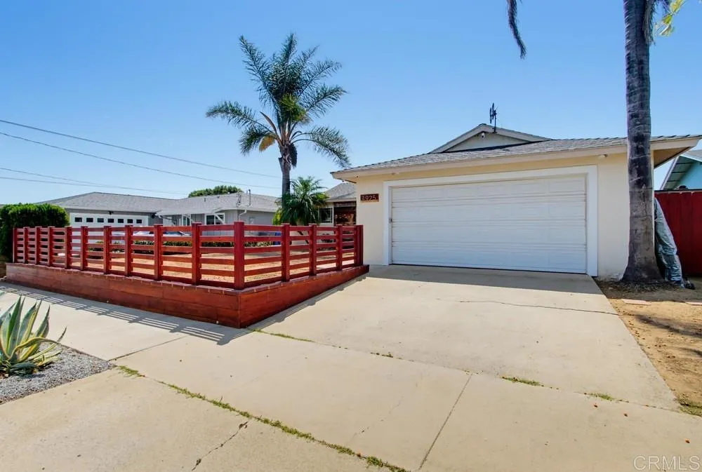 4925 Siesta Drive, Oceanside, CA 92057 - Photo 4 of 44, Oceanside, CA