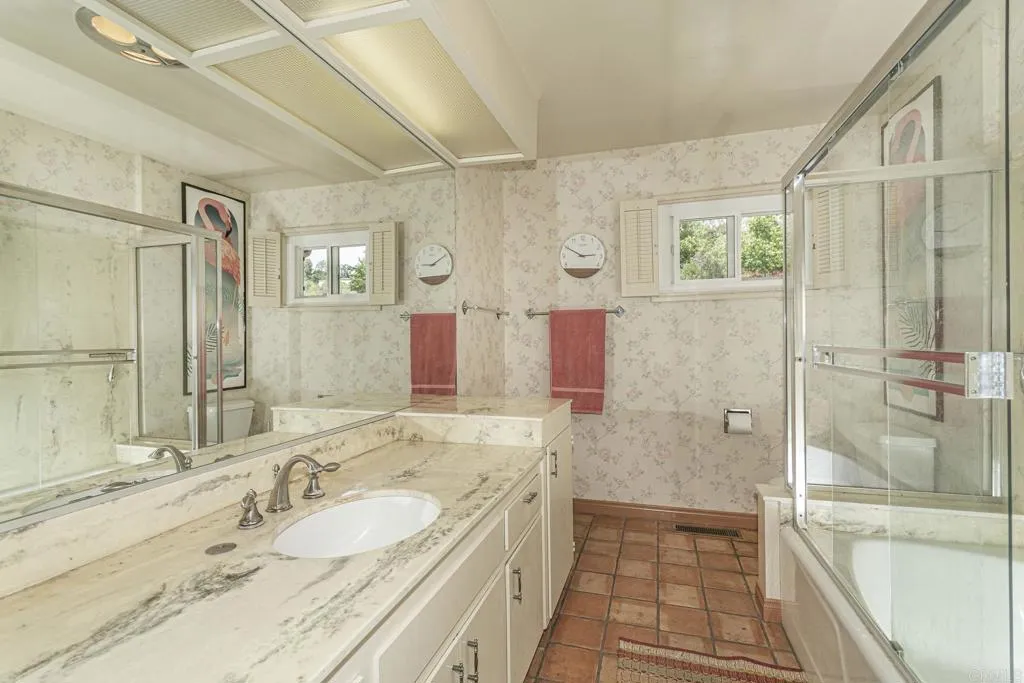 https://cdn.realtyfeed.com/cdn/127/306791299/fb63b9135b1bacd98a8672d9c1b2a31f.webp