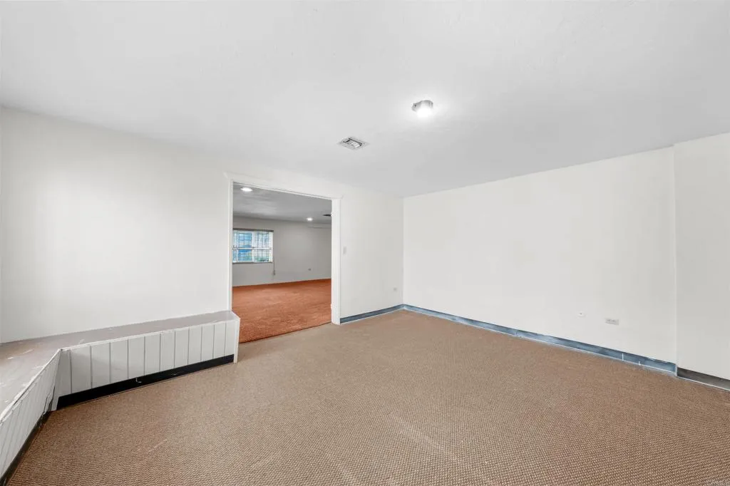 https://cdn.realtyfeed.com/cdn/127/306791305/187017f8123d073a06bdc9ba6788ea8c.webp