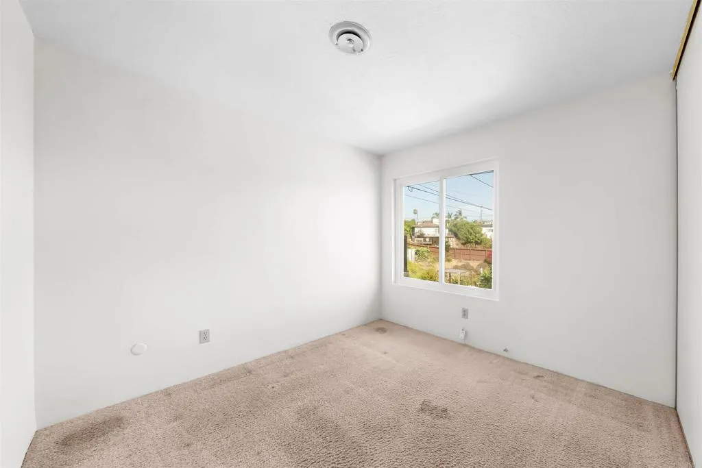https://cdn.realtyfeed.com/cdn/127/306791305/39b089905b806994a67b5829afe6452b.webp