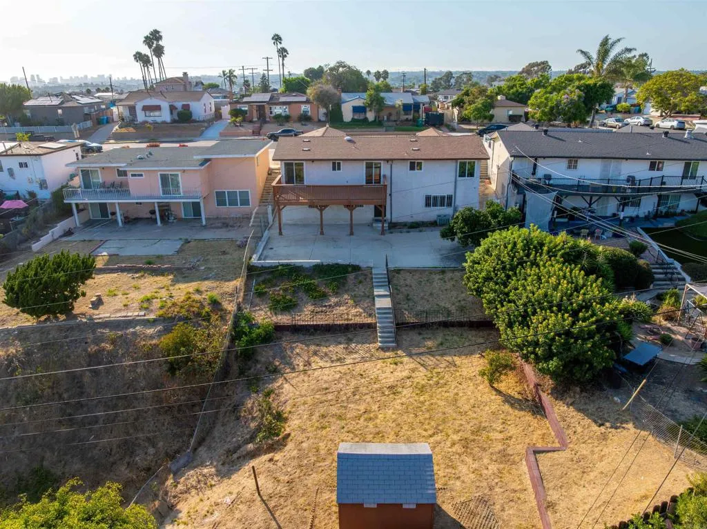 https://cdn.realtyfeed.com/cdn/127/306791305/5bd8c3197c7767f7cdf1cef8587c7da5.webp