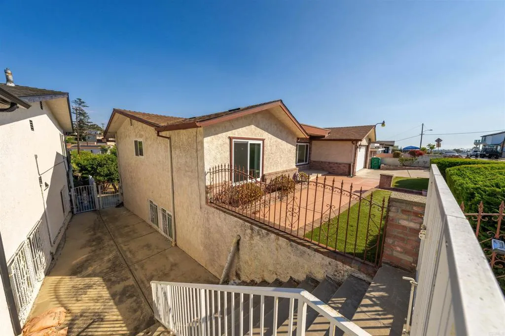 https://cdn.realtyfeed.com/cdn/127/306791305/71d2138163737d6da2cddeb7af07ea74.webp