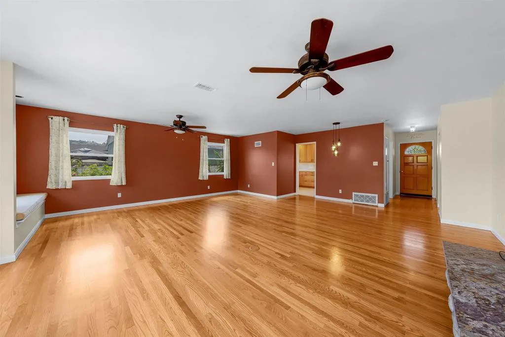 https://cdn.realtyfeed.com/cdn/127/306791382/76749666fa56e5e0f59fc4e0a123fdf1.webp