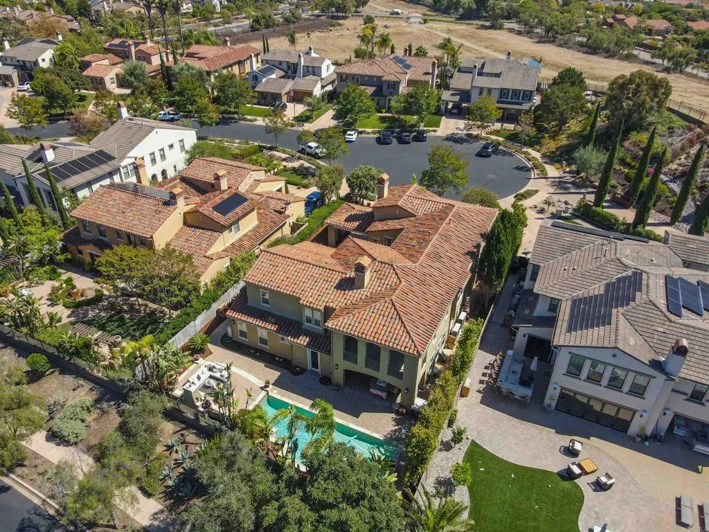 https://cdn.realtyfeed.com/cdn/127/306791389/37ff3ff2845276fb24ec241b6060e12d.webp