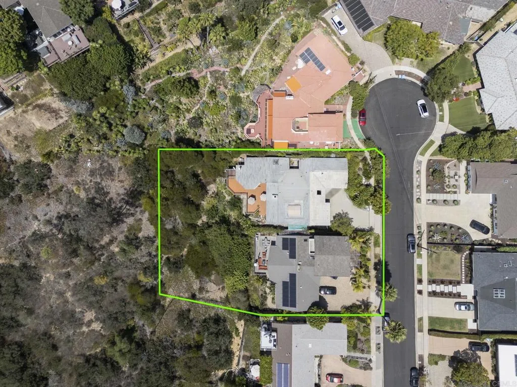 https://cdn.realtyfeed.com/cdn/127/306791433/cc973a2b9204c3ca0aca38f7ffcedd08.webp
