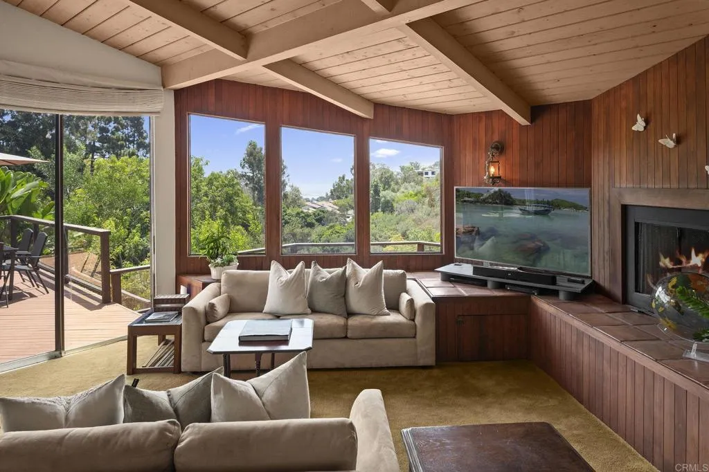 https://cdn.realtyfeed.com/cdn/127/306791433/f7494ecedd525fd49bd069d87c338262.webp