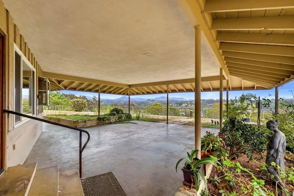 https://cdn.realtyfeed.com/cdn/127/306791455/5787eab09b051d0446d5c25c1c3bd700.webp